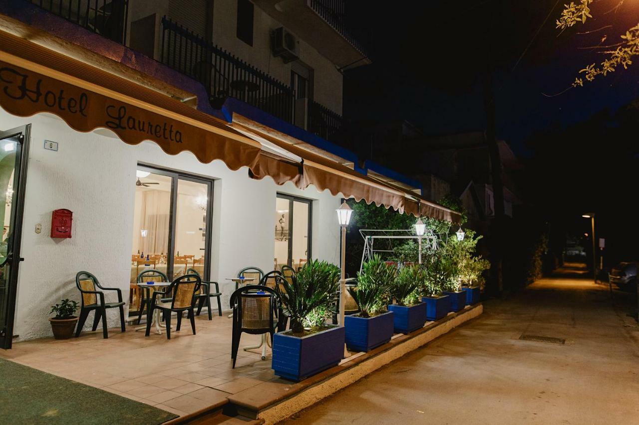 Hotel Lauretta Bellaria-Igea Marina Exterior foto